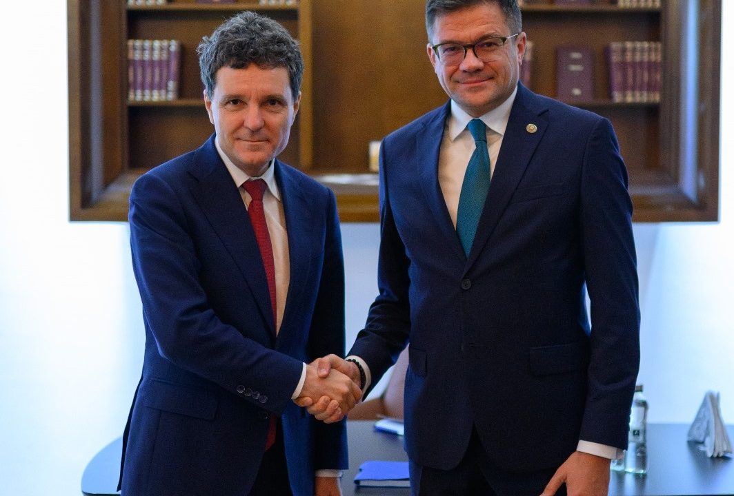 571756534_122110390851022876_1009603295728482173_n