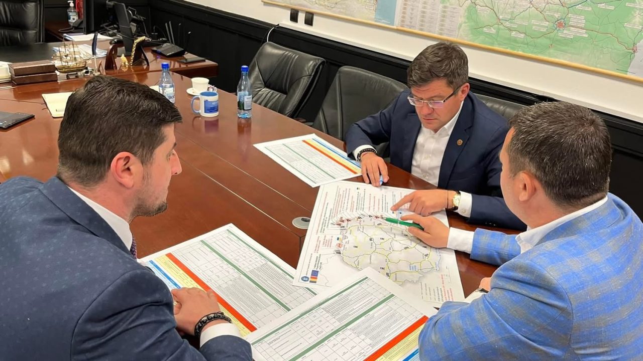 678781667_1713837156764624_7517367436731472547_n